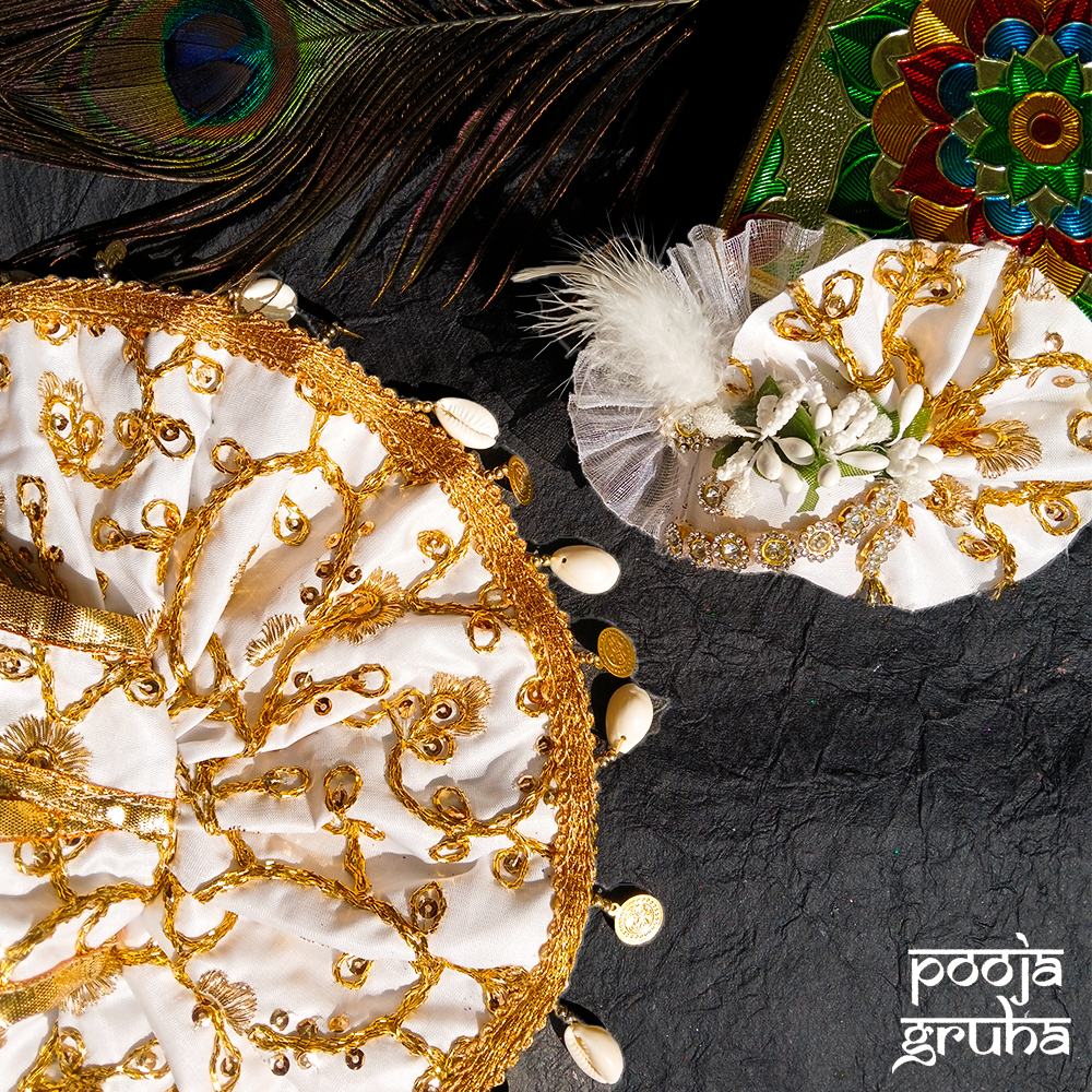Laddu Gopal Svarṇa Vastra Set