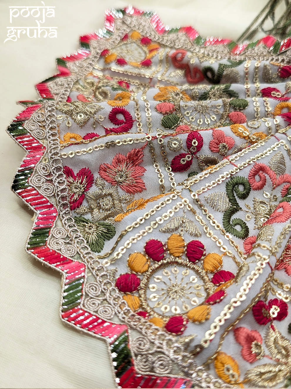 Shvet Rangotsav Mata Rani Dress Set