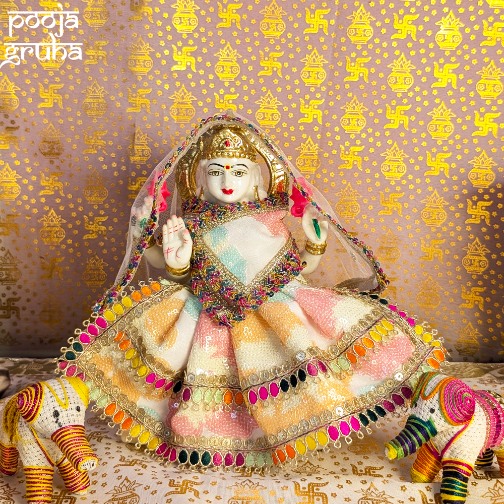 Shwet Rang Vastra Laxmi Ganesh Dress Set