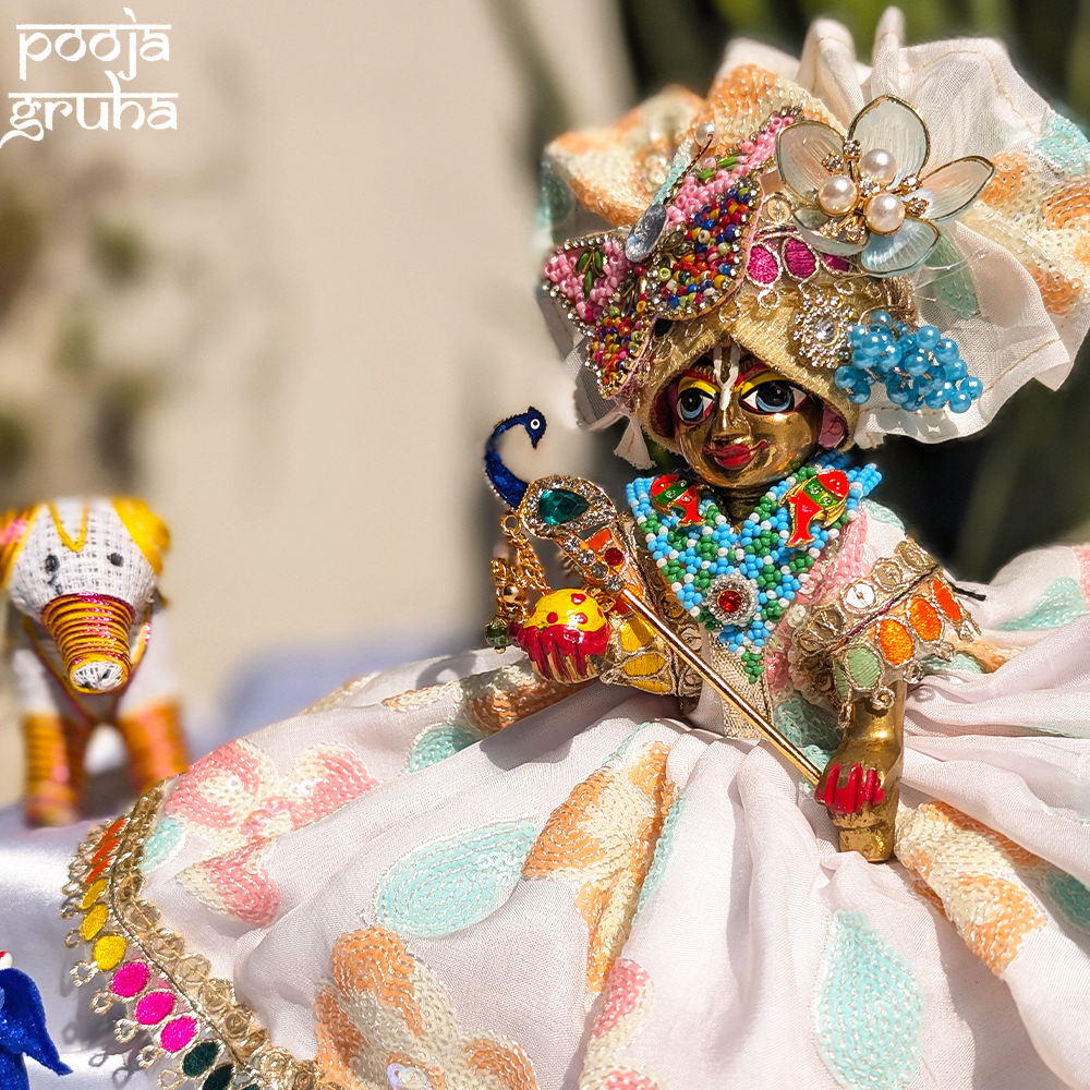 Shwet Pushpa Rang Radha Rani/ Laddu Gopal Dress