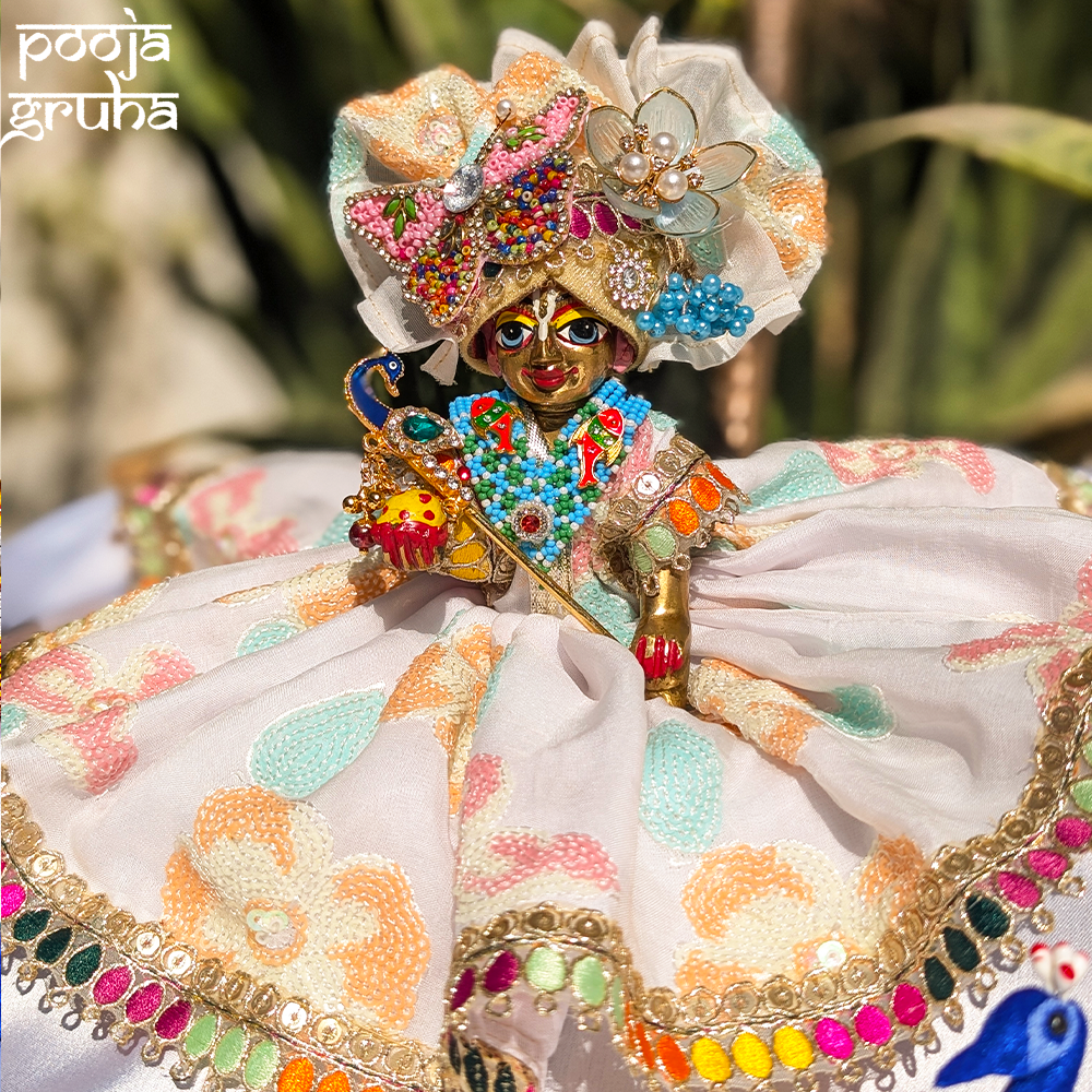 Shwet Pushpa Rang Radha Rani/ Laddu Gopal Dress
