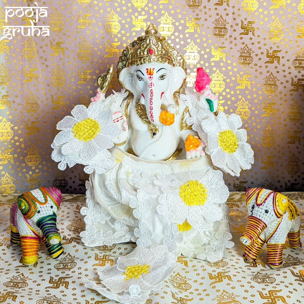 Ras Pushpa Pushpa Vastra Laxmi Ganesh Dress Set