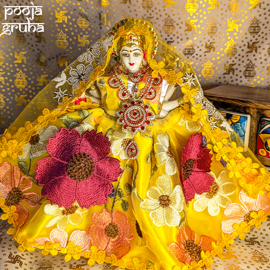 Pushpa Vastra Mata Rani Lehenga Set