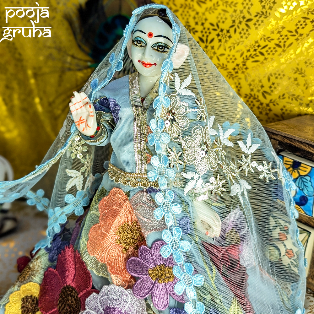 Pushpa Vastra Radha Krishna Dress Set