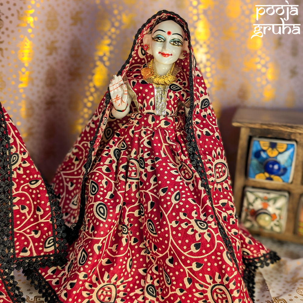 Raktambara Radha Krishna Cotton Dress Set
