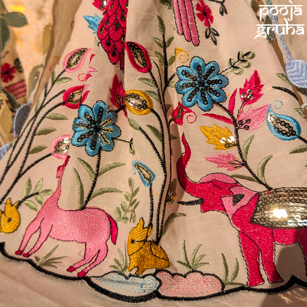 Vanyasukriti Radha Krishna Cotton Dress Set