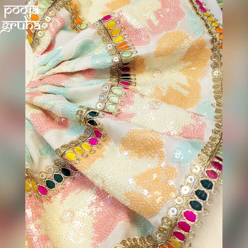 Shwet Pushpa Rang Mata Rani Lehenga Set